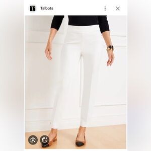 White Talbot’s dress pants, size 6P